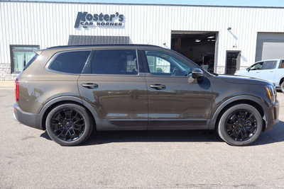 2021 Kia Telluride, $24900. Photo 9