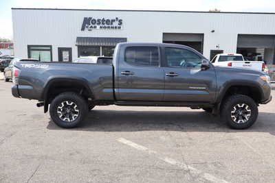 2021 Toyota Tacoma, $28500. Photo 9