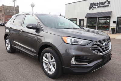 2020 Ford Edge, $18995. Photo 2