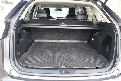 2020 Ford Edge, $18995. Photo 10