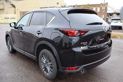 2020 Mazda CX-5, $17500. Photo 4