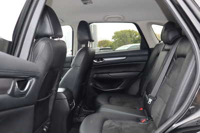 2020 Mazda CX-5, $17500. Photo 6