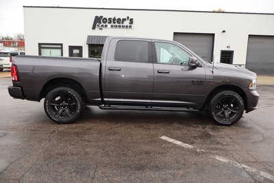 2018 RAM 1500 Crew Cab, $19995. Photo 9