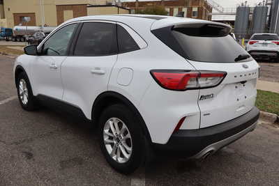 2020 Ford Escape, $14500. Photo 4