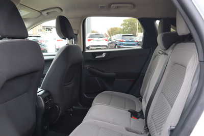 2020 Ford Escape, $14500. Photo 6