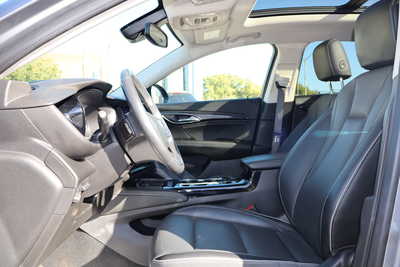 2021 Buick Envision, $18500. Photo 5