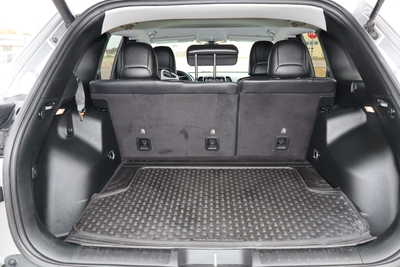 2019 Jeep Cherokee, $13500. Photo 11