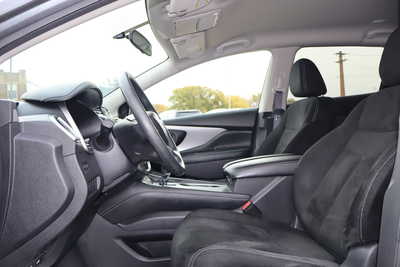 2019 Nissan Murano, $14500. Photo 5