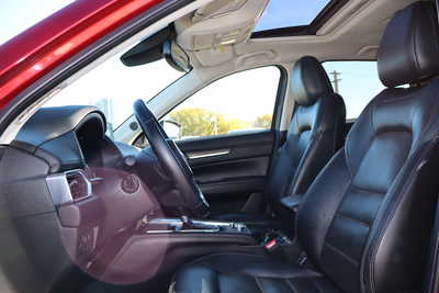 2019 Mazda CX-5, $16900. Photo 5