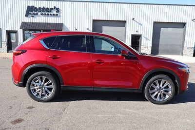2019 Mazda CX-5, $16900. Photo 9