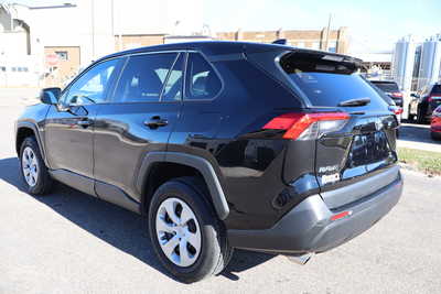 2023 Toyota RAV4, $21995. Photo 4