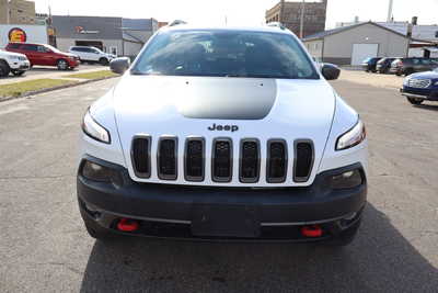 2018 Jeep Cherokee, $13995. Photo 12