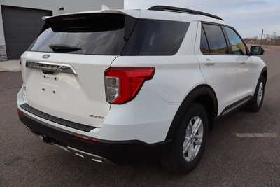 2021 Ford Explorer, $19995. Photo 3