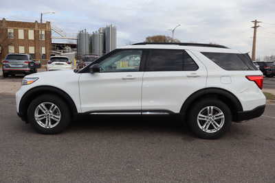 2021 Ford Explorer, $19995. Photo 8