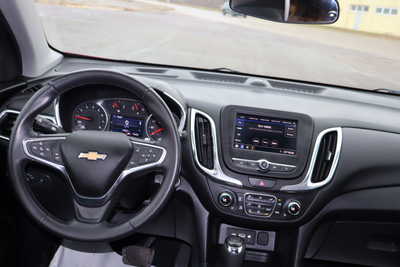 2020 Chevrolet Equinox, $15995. Photo 7