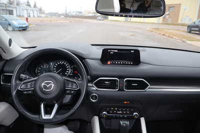 2020 Mazda CX-5, $18995. Photo 7