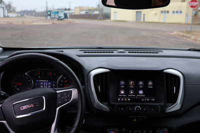 2024 GMC Terrain, $19995. Photo 12