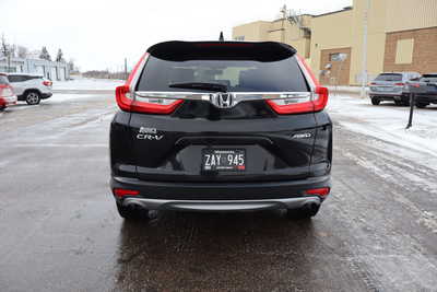 2017 Honda CR-V, $12500. Photo 6