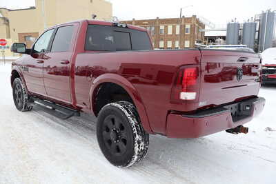 2018 RAM 2500 Crew Cab, $29500. Photo 4