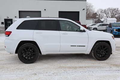 2018 Jeep Grand Cherokee, $15995. Photo 9