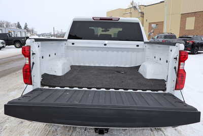 2022 Chevrolet 1500 Crew Cab, $21500. Photo 11