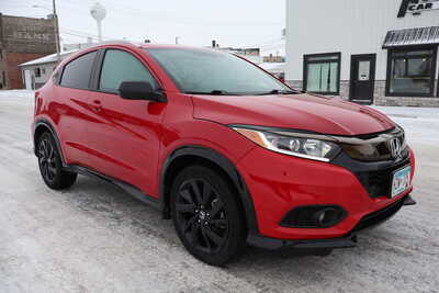 2022 Honda HR-V, $21995. Photo 2