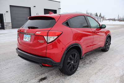 2022 Honda HR-V, $21995. Photo 3