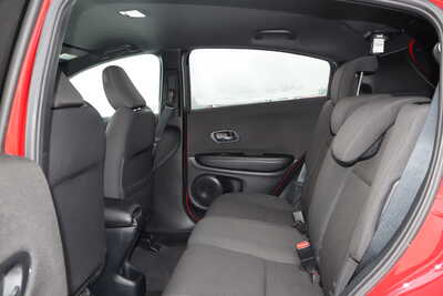 2022 Honda HR-V, $21995. Photo 6