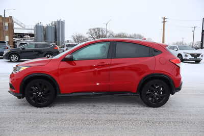 2022 Honda HR-V, $21995. Photo 8