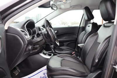 2020 Jeep Compass, $13995. Photo 5