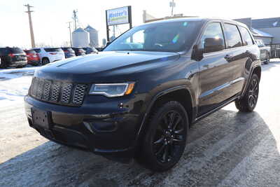 2020 Jeep Grand Cherokee, $17500. Photo 1