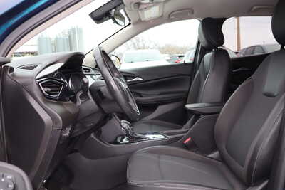 2020 Buick Encore GX, $15995. Photo 5