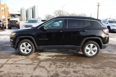 2020 Jeep Compass, $13995. Photo 8