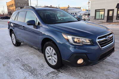 2019 Subaru Outback, $14500. Photo 2
