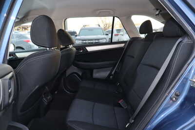 2019 Subaru Outback, $14500. Photo 6