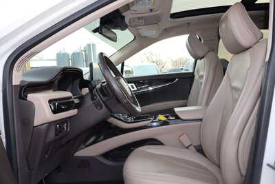 2022 Lincoln Nautilus, $25500. Photo 5