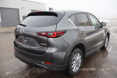 2023 Mazda CX-5, $20995. Photo 3