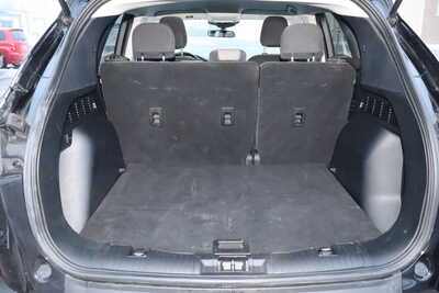 2022 Ford Escape, $11995. Photo 11