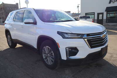 2022 Chevrolet Traverse, $21995. Photo 2