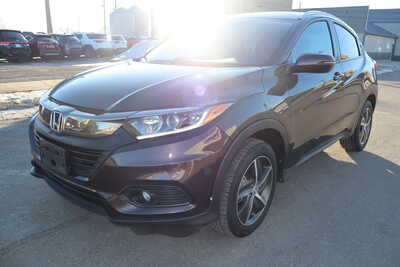 2021 Honda HR-V, $14500. Photo 1