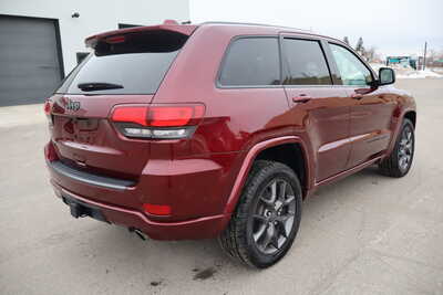 2021 Jeep Grand Cherokee, $17500. Photo 3