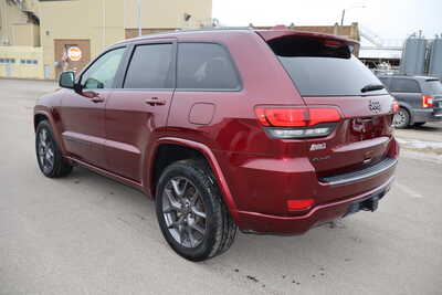 2021 Jeep Grand Cherokee, $17500. Photo 4