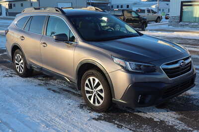 2021 Subaru Outback, $18500. Photo 3