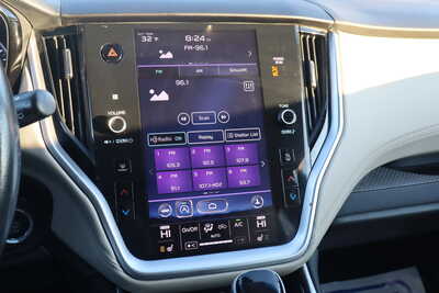 2021 Subaru Outback, $18500. Photo 10