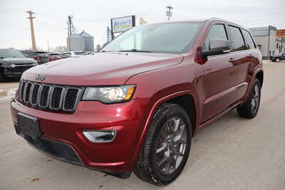 2021 Jeep Grand Cherokee, $17500. Photo 1