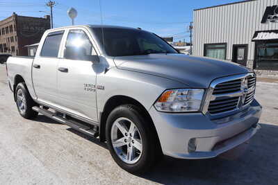 2017 RAM 1500 Crew Cab, $16500. Photo 2