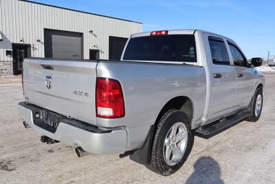 2017 RAM 1500 Crew Cab, $16500. Photo 3