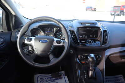 2015 Ford Escape, $9500. Photo 7