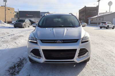 2015 Ford Escape, $9500. Photo 10