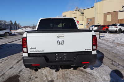 2022 Honda Ridgeline, $23995. Photo 10